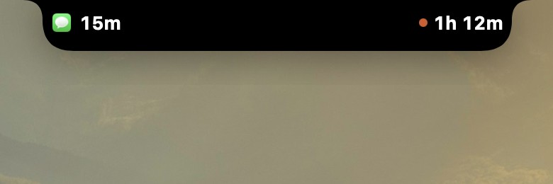 Glance: Messages at 15m today on the left, 1h 12m of distraction on the right.